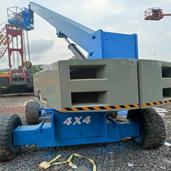 Genie S-85 Boom Lift for Rent | 85 Ft Working Height
